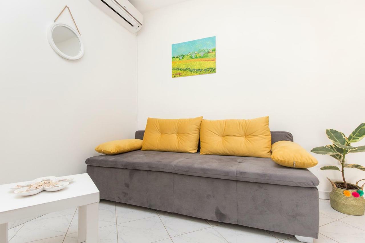Apartments Cekada Labin  Extérieur photo