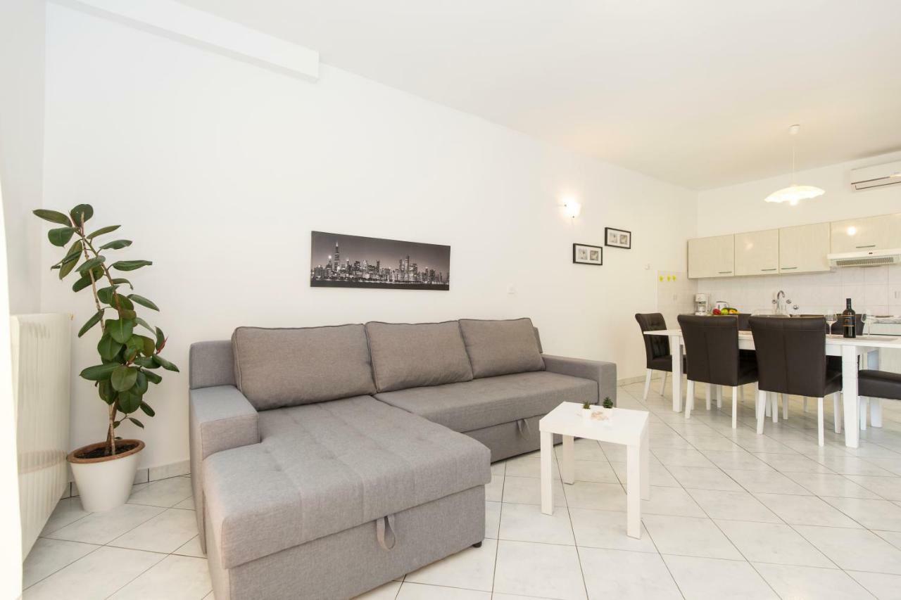 Apartments Cekada Labin  Extérieur photo