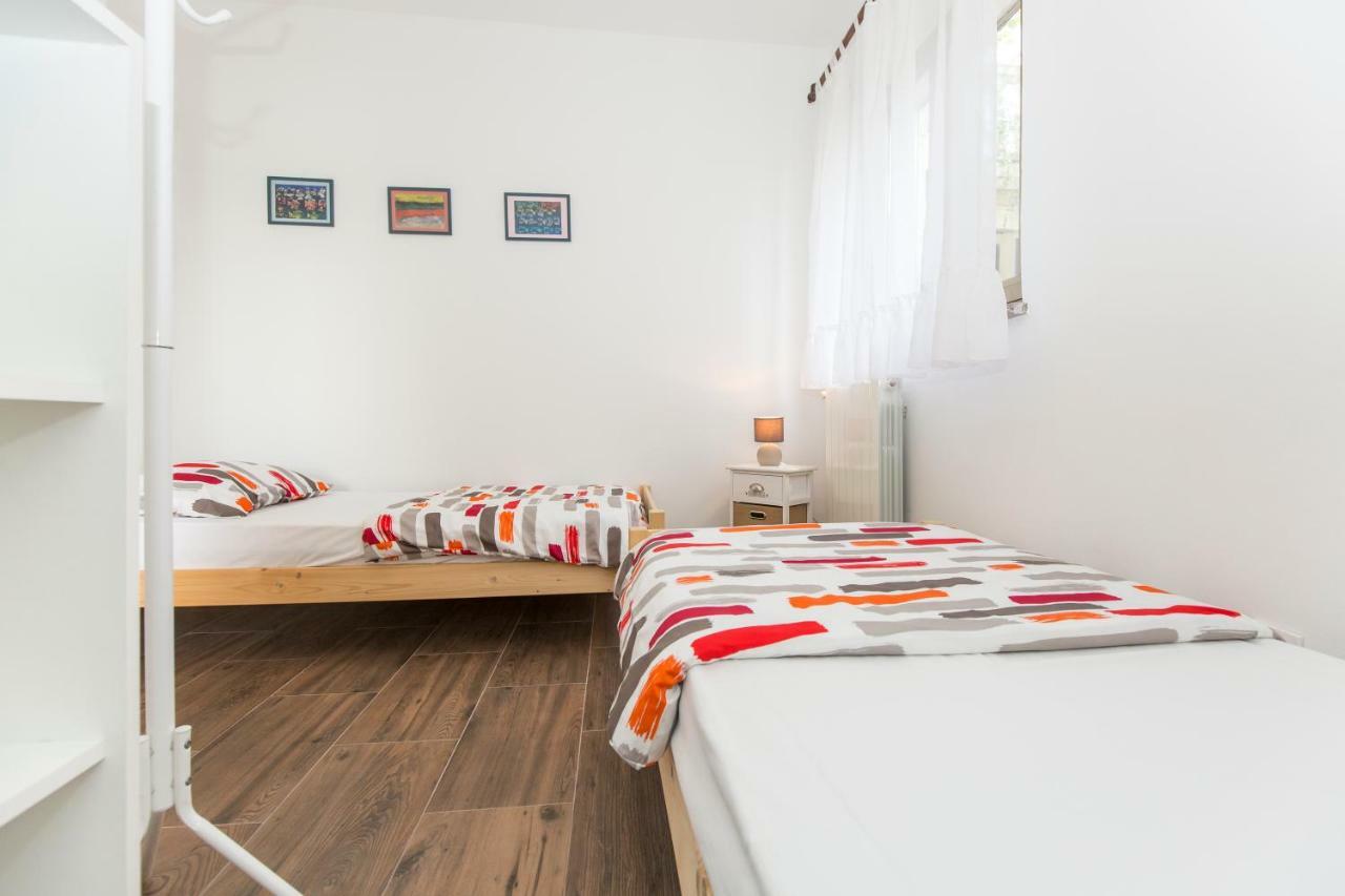 Apartments Cekada Labin  Extérieur photo