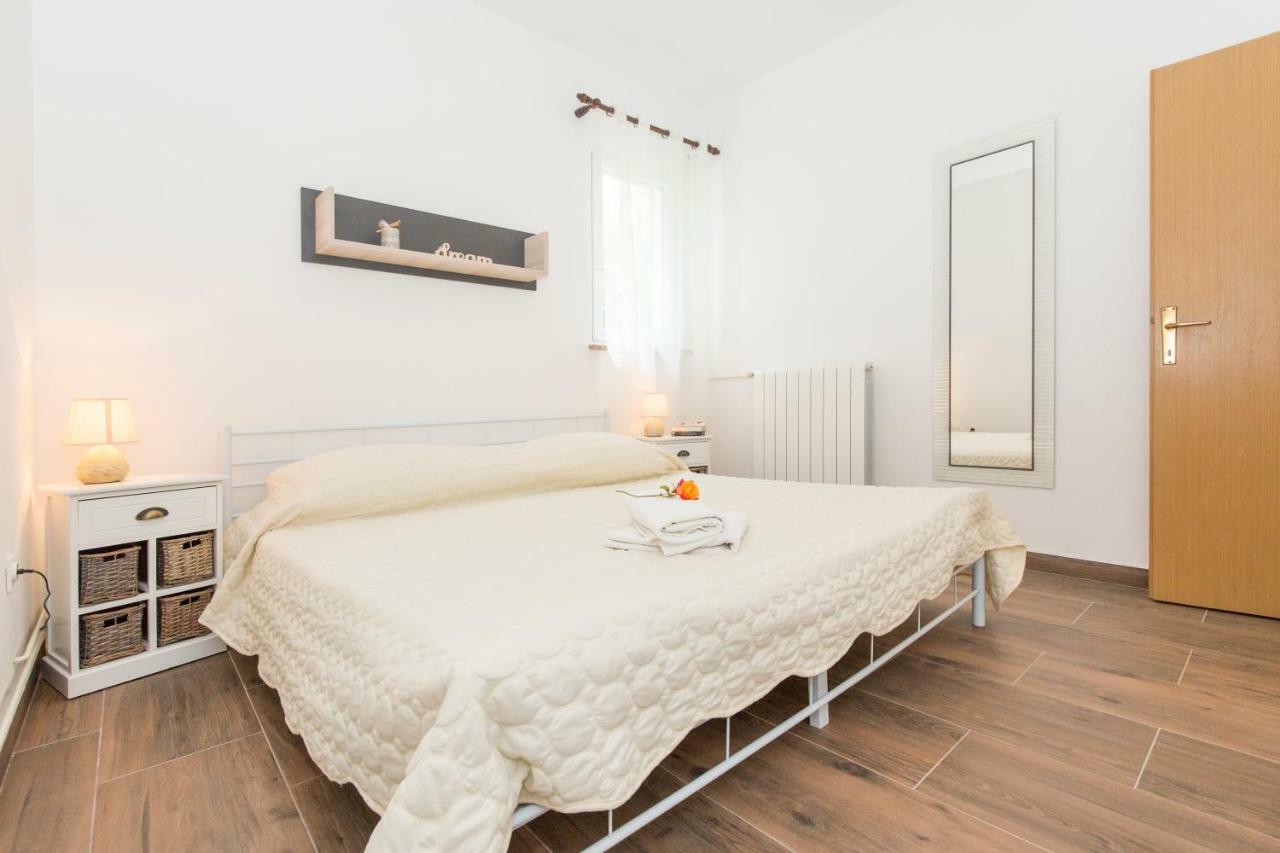 Apartments Cekada Labin  Extérieur photo